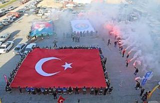 Çanakkale Zaferini ve şehitleri Türk bayrağı...