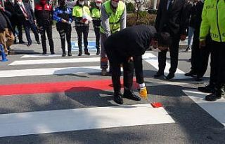 Çanakkale’de yaya geçitlerine ‘kırmızı çizgi’...