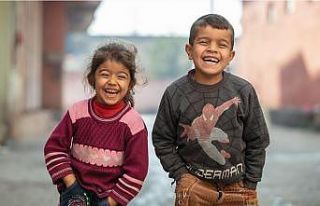 Çaycumalı öğrenciler tabletlerine kavuştu