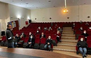 Çeşme’de arıcılık kursuna yoğun talep