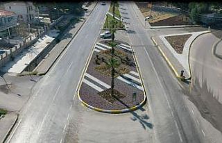 Çevre yolu peyzaj düzenlemesi ile örnek oluyor