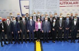 CHP’li 11 büyükşehir belediye başkanı suyun...