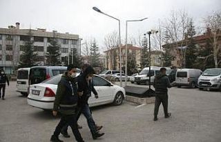 Çiğ köfteci saldırganı 2 kardeş tutuklandı