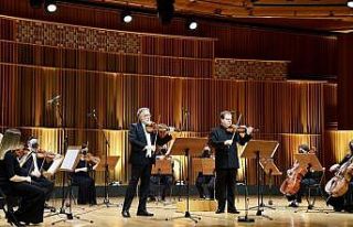 Cihat Aşkın ve Hakan Şensoy’dan “Alla Turca”