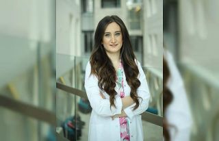Çocuğu yemek yemeyen anne ve babalar, dikkat