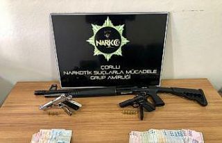 Çorlu’da uyuşturucu operasyonu 4 gözaltı