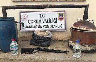 Çorum’da 10 bin 415 litre kaçak içki ele geçirildi