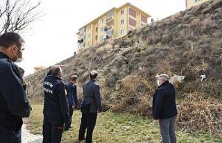 Çorum’da toprak kayması nedeniyle 3 bina tahliye...