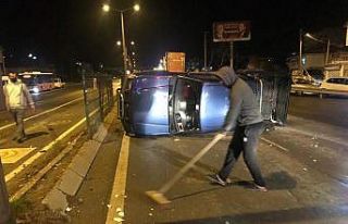 D100’de pikap ile otomobil çarpıştı: 1 hafif...