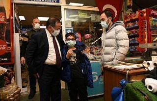 Demir: "Alışverişimi yerel esnaftan yapıyorum"