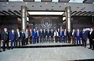 Denizli tarihinin en büyük gençlik ve spor yatırımı...