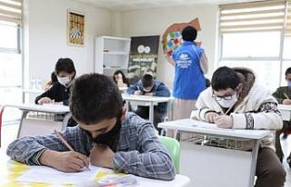 Dereceye giren öğrencilere ödül