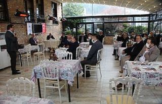 Devrek’te emekli olan din görevlilerine plaket...