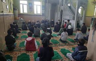 Dicle İlçe Müftülüğü’nden Kur’an-ı Kerim...