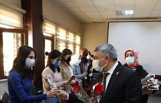 Dilovası Belediyesi’nden kadın personellere maaş...