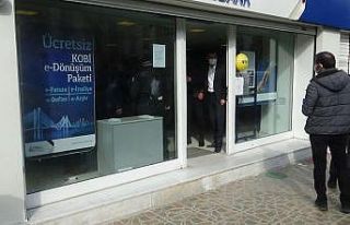 Diyarbakır’da banka soygunu girişimi: Müşteri...