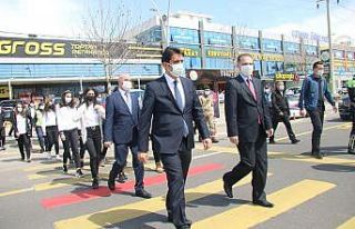 Diyarbakır’da ‘Yaya Önceliği Kırmızı Çizgimizdir’...