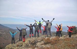 Doğa sevenler bu kez 18 kilometrelik zorlu Bozaniç...