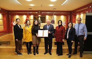 DTSO Başkanı Şahin, “Yabancı dil önemli”