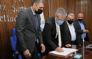 Edremit Belediyesi’nde en düşük maaş 3 bin 800TL
