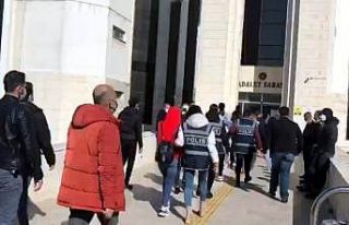 Edremit’te fuhuş operasyonu