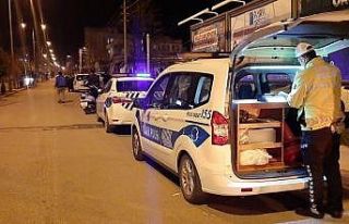 Ehliyetsiz ve alkollü sürücüler polisten kaçamadı