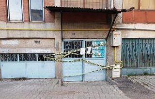 Elazığ Karakoçan’da 5 katlı apartman karantinaya...
