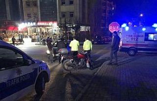 Elazığ’da otomobil ile motosiklet çarpıştı:...