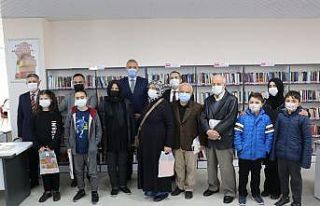 En çok kitap okuyanlara teşvik ödülü