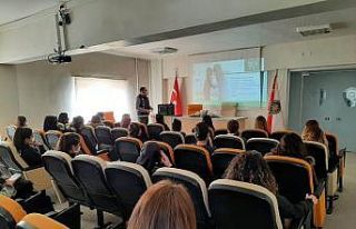 “En İyi Narkotik Polisi:Anne” semineri verildi