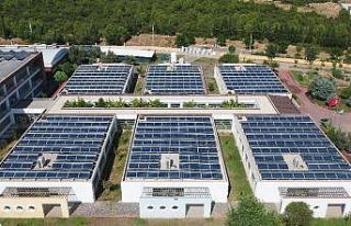 Engelli Rehabilitasyon Merkezi çatısında kurulu...