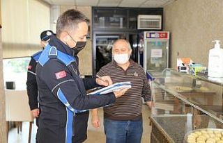 Erdemli Belediye zabıtasından korona virüs denetimi