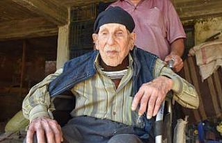 Erdoğan hayranı 104 yaşındaki Mestan dede hayatını...