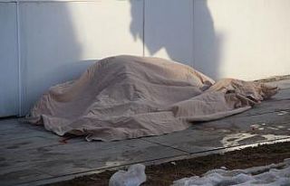Erzurum’da 6. kattan düşen yaşlı kadın hayatını...