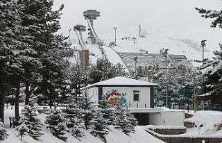 Erzurum’da Mart kapıdan baktırdı