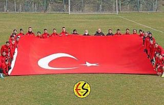 Eskişehirspor, 18 Mart’ı unutmadı