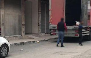 Evden depoya uyuşturucu taşıma polise takıldı