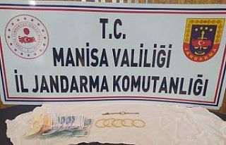 Evine girip bileziklerini çalan hırsız kardeşi...