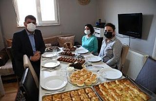 Evini üretimhaneye çeviren ev hanımı belediye...