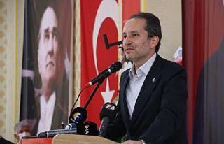 Fatih Erbakan Yeniden Refah Partisi kongresinde konuştu