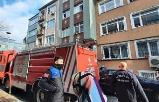 Fatih’te korkutan yangın: Vatandaşlar büyük...