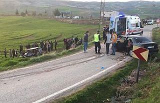 Feci kaza 3 çocuğu yetim bıraktı, bir kadını...