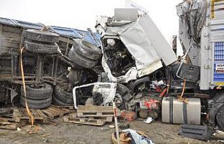 Feci kazada 1’i ağır 3 kişi yaralandı