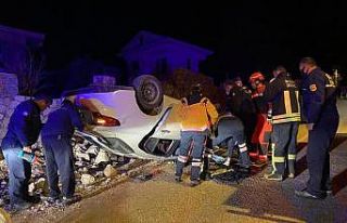 Fethiye’de takla atan otomobilin sürücüsü yaralandı