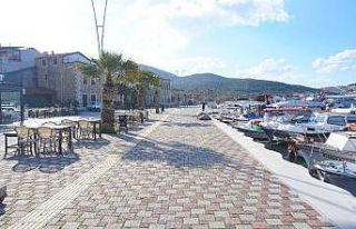 Foça’da kaçak avlanma balıkçılığı tehdit...