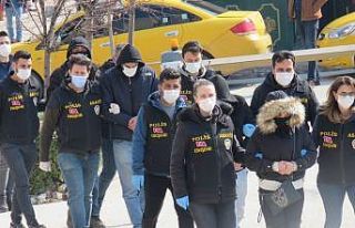 Fuhuş operasyonunda yakalanan 4 kişi tutuklandı