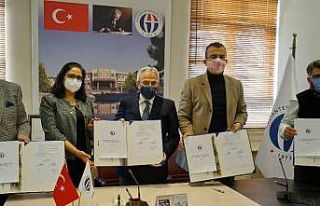 GAÜN güvenli bölgedeki eğitim faaliyetlerine devam...