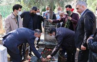 Gazelhan Tenekeçi Mahmut mezarı başında anıldı