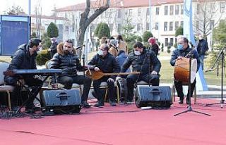 Gazi Üniversitesi’nden “Yaşayan Nevruz Geleneğimiz”...