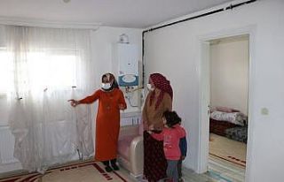 Gaziantep’te iki çocuğuyla sokakta kalan anneye...